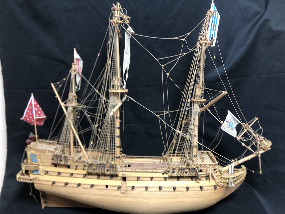 世界の帆船 サンタ・マリア 17世紀スペイン戦艦 船 精密模型 帆船 木製 ハンドメイドの画像2