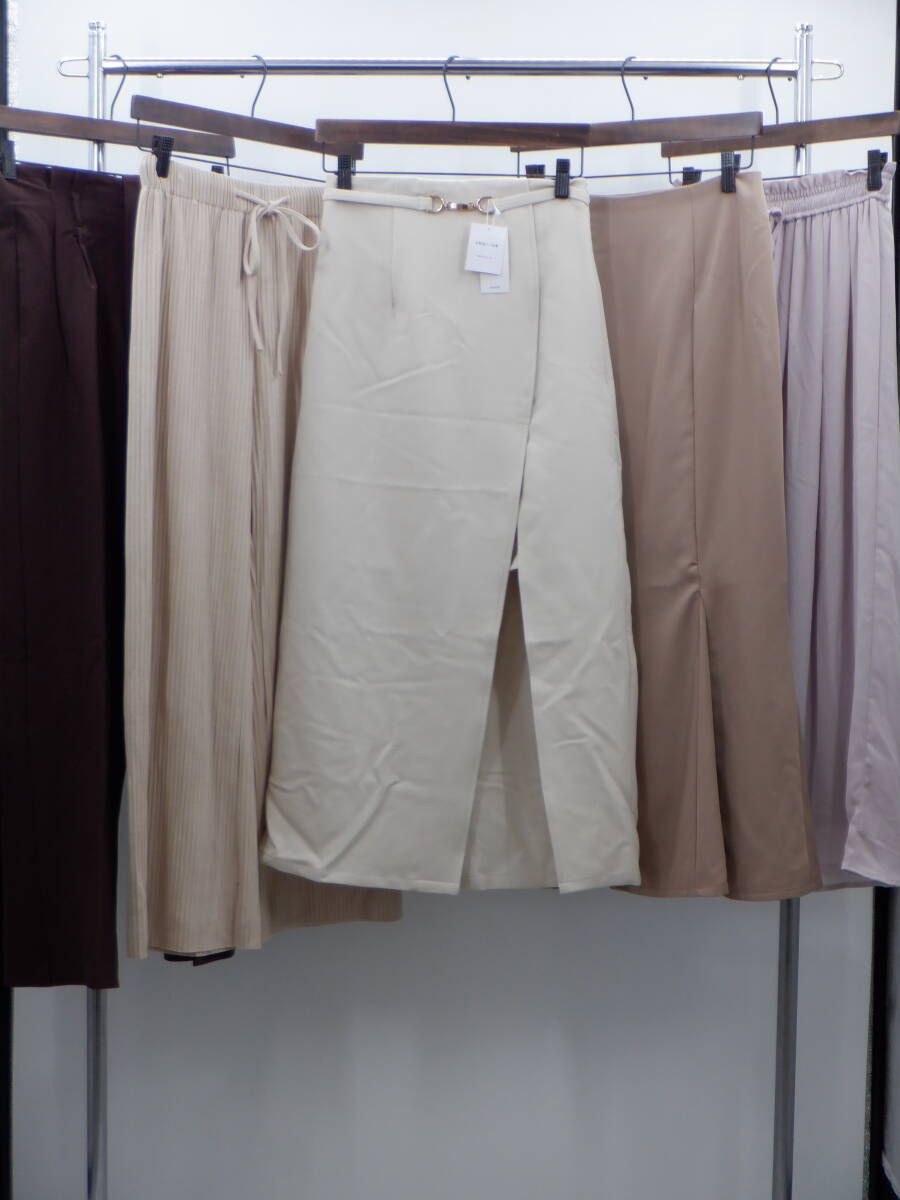 [ new goods ][INGNI wing ]35 sheets together set sale tops pants skirt various large amount [ lady's Western-style clothes ][ with translation ][ dealer .][①]