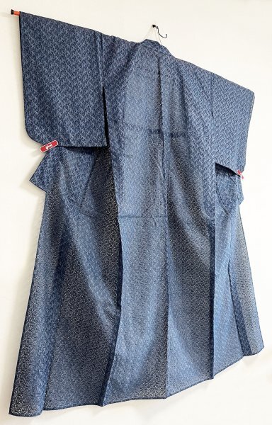 KIRUKIRU リサイクル 着物 レース 綿地 身丈160cm くすみがかった青地 抽象柄 カジュアル 小紋 着付け 和装の画像4