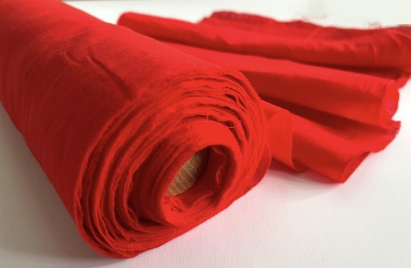 KIRUKIRU 反物 胴裏地 綿地 長さ21m50cm 巾35㎝ 赤無地 赤色 材料 素材 生地 リメイク 和裁の画像5