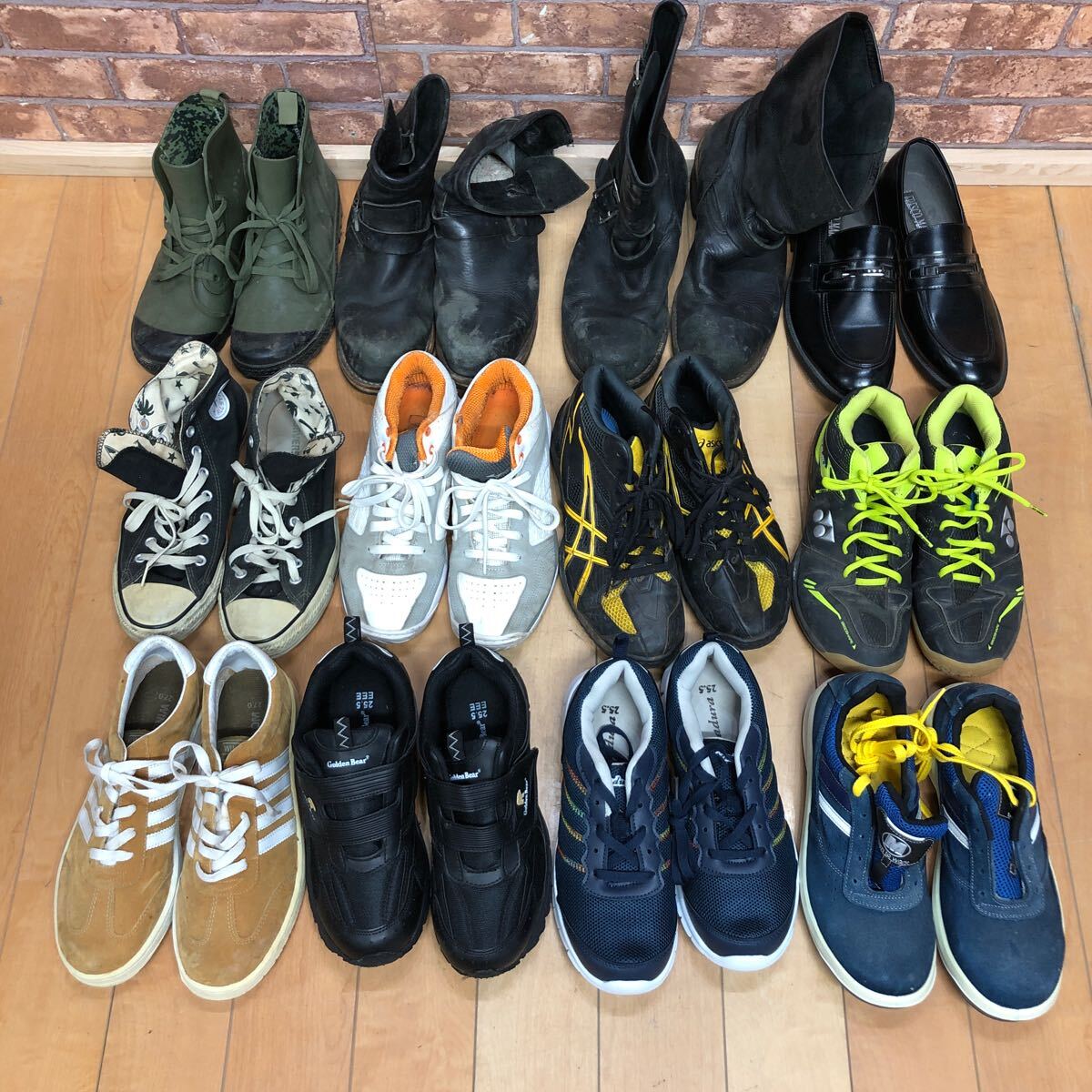 G169 [ men's shoes size various together!]CONVERSE Mizuno YONEX rain shoes business shoes used storage goods 