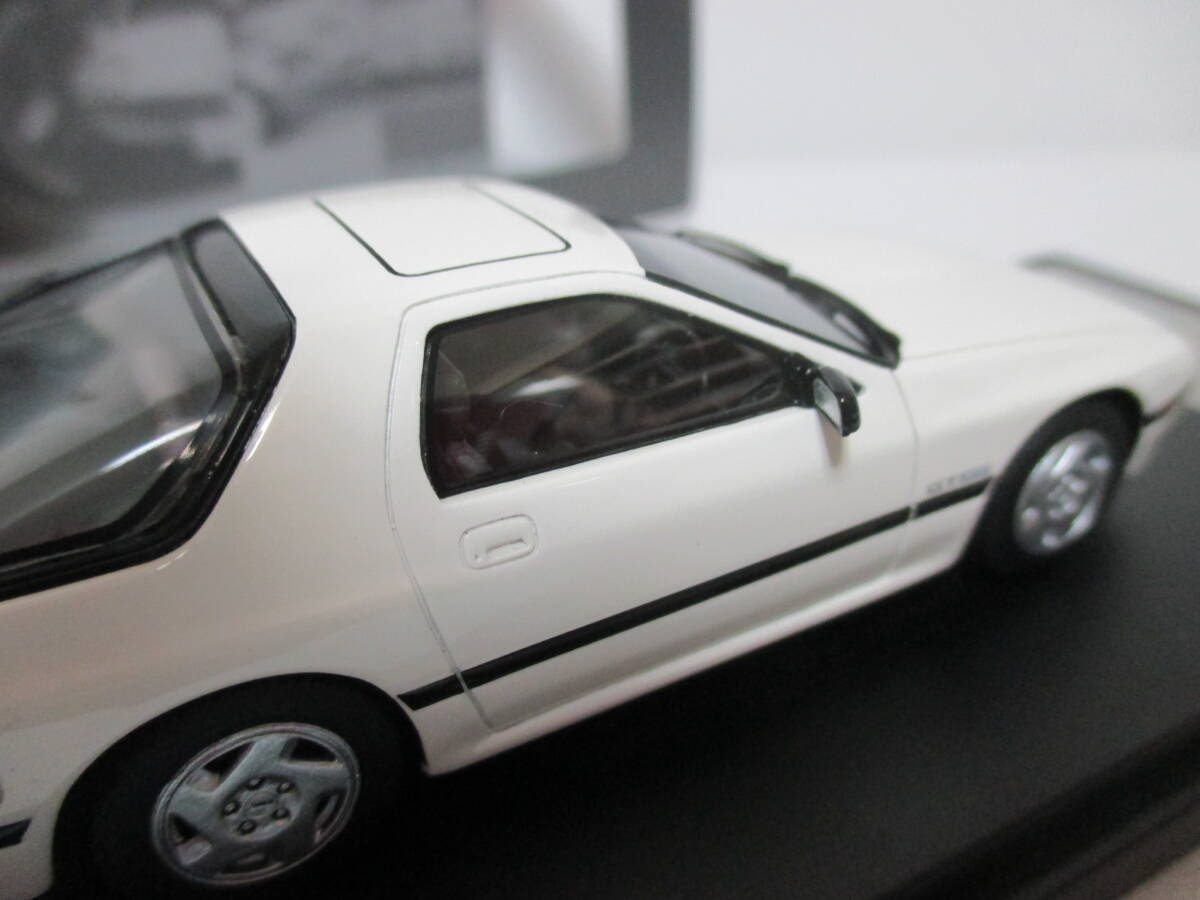 マツダ100周年記念 マツダRX-7（FC3S)  1/43の画像8