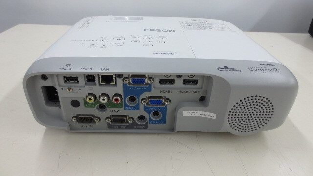 3 簡易動作確認済　EPSON エプソン ビジネス プロジェクター EB 960W リモコン付き ランプ点灯時間 高435H / 低13H #I_画像6