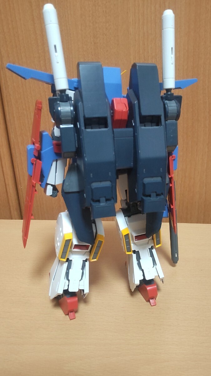 バンダイ MG 1/100 ダブルゼータガンダム Ver.Ka 素組みジャンク扱い 機動戦士ガンダムZZ_画像3