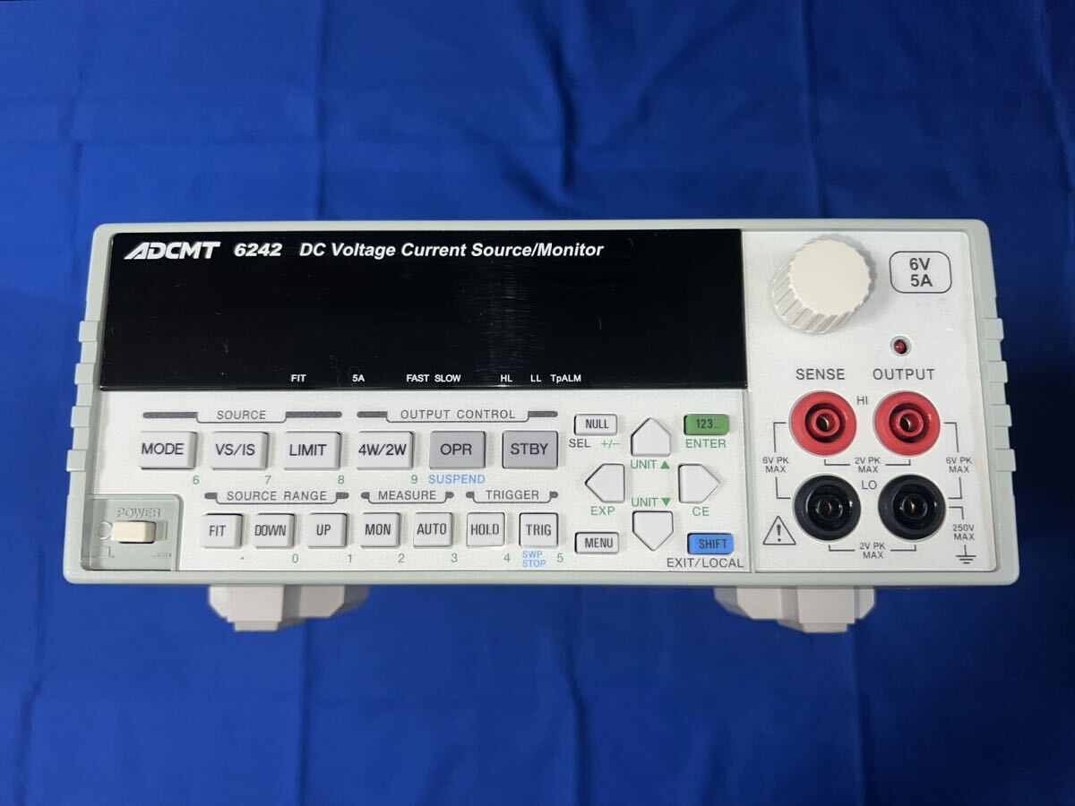 【現状渡し品】ADCMT 6242 エーディーシー DC Voltage current souree / Monitor 直流電圧・電流源モニタ 【送料無料】 B375の画像1