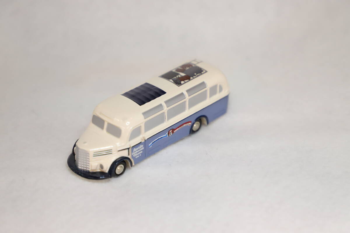Schuco* Schuco * minicar * bus * ornament. like model * size approximately 9x3x3cm* steel can entering * beautiful goods 