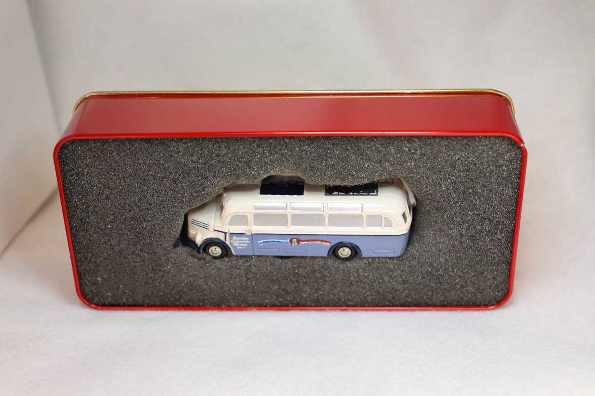 Schuco* Schuco * minicar * bus * ornament. like model * size approximately 9x3x3cm* steel can entering * beautiful goods 