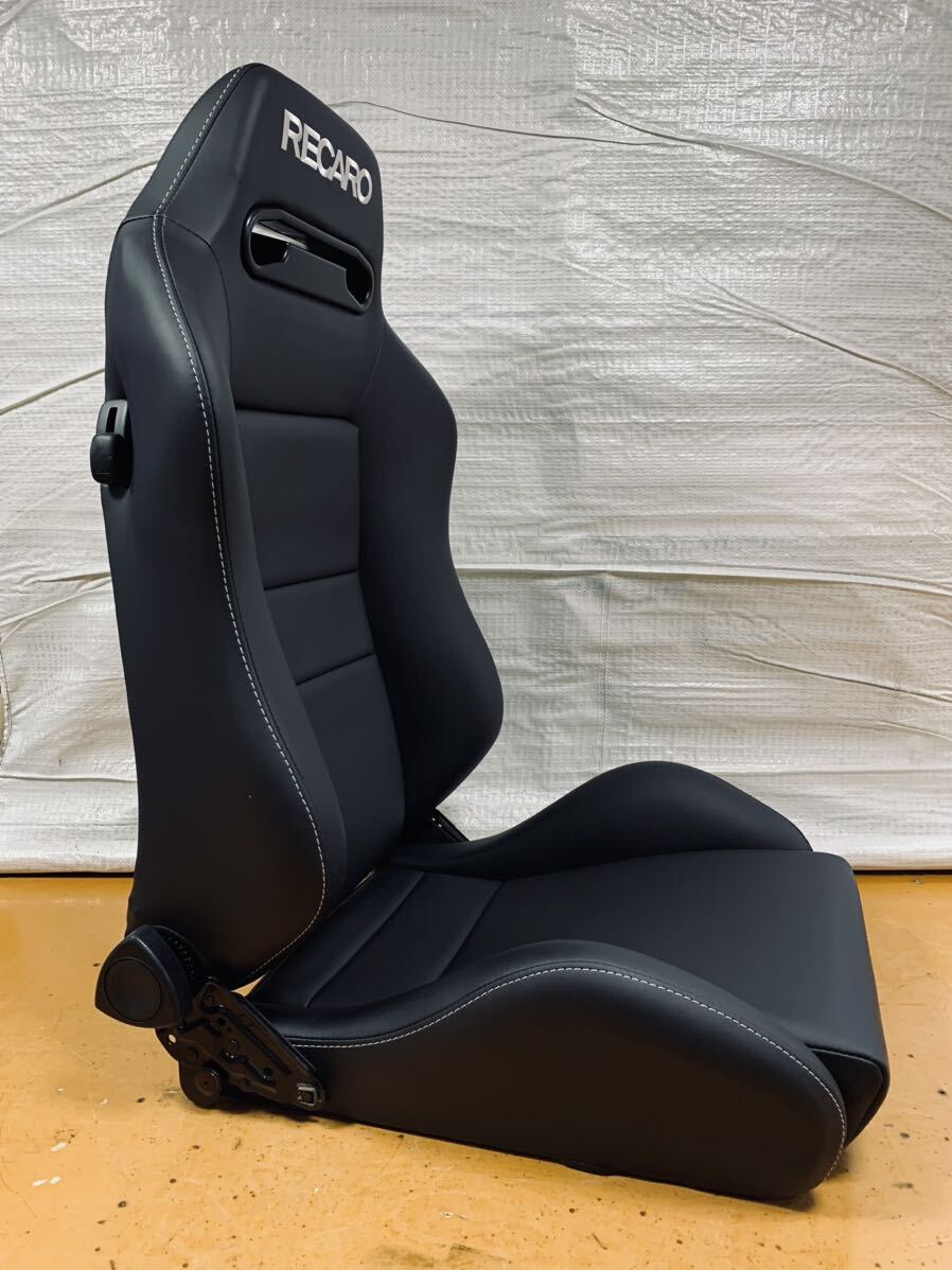 35.36.レカロ RECARO 2脚セット SR-3 黒フェイクレザー張り替え 張替え 張替 白 ホワイトシングルステッチ 両側ダイヤルの画像7