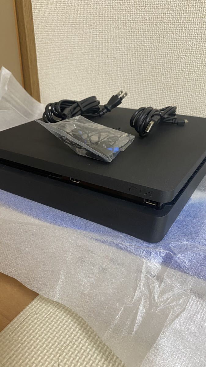 【即日発送可能】PS4 500GB CUH-2000A ジェット ブラック SONY プレステ4 slim 薄型 スリム 本体 PlayStation コントローラ無の画像2