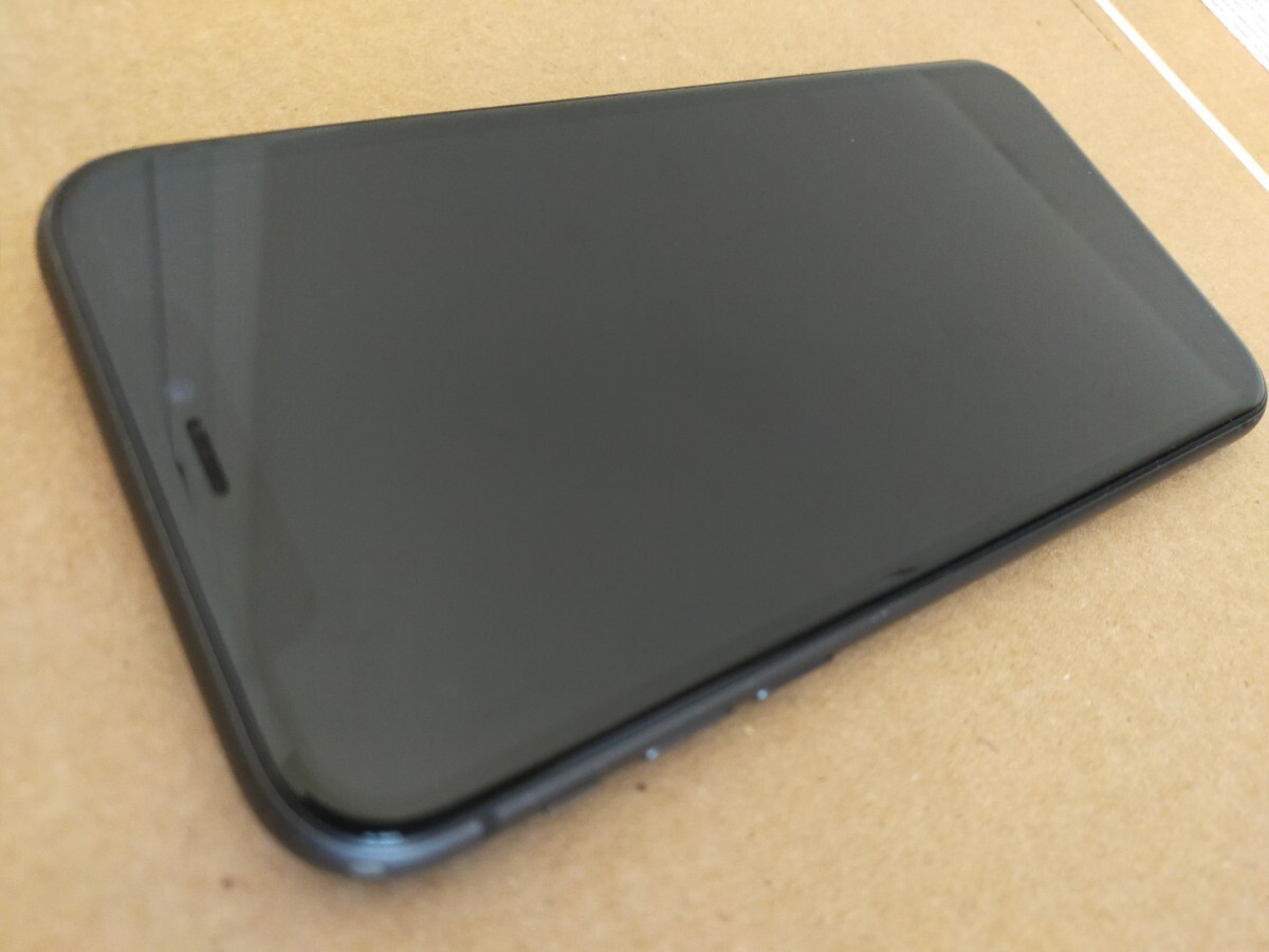 iPhone11 256GB черный SIM свободный аккумулятор емкость 84%