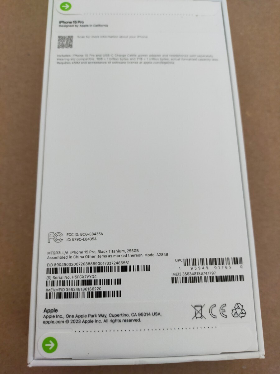 iPhone15 Pro 256GB Black Titanium 新品未開封 SIMフリー US版の画像2