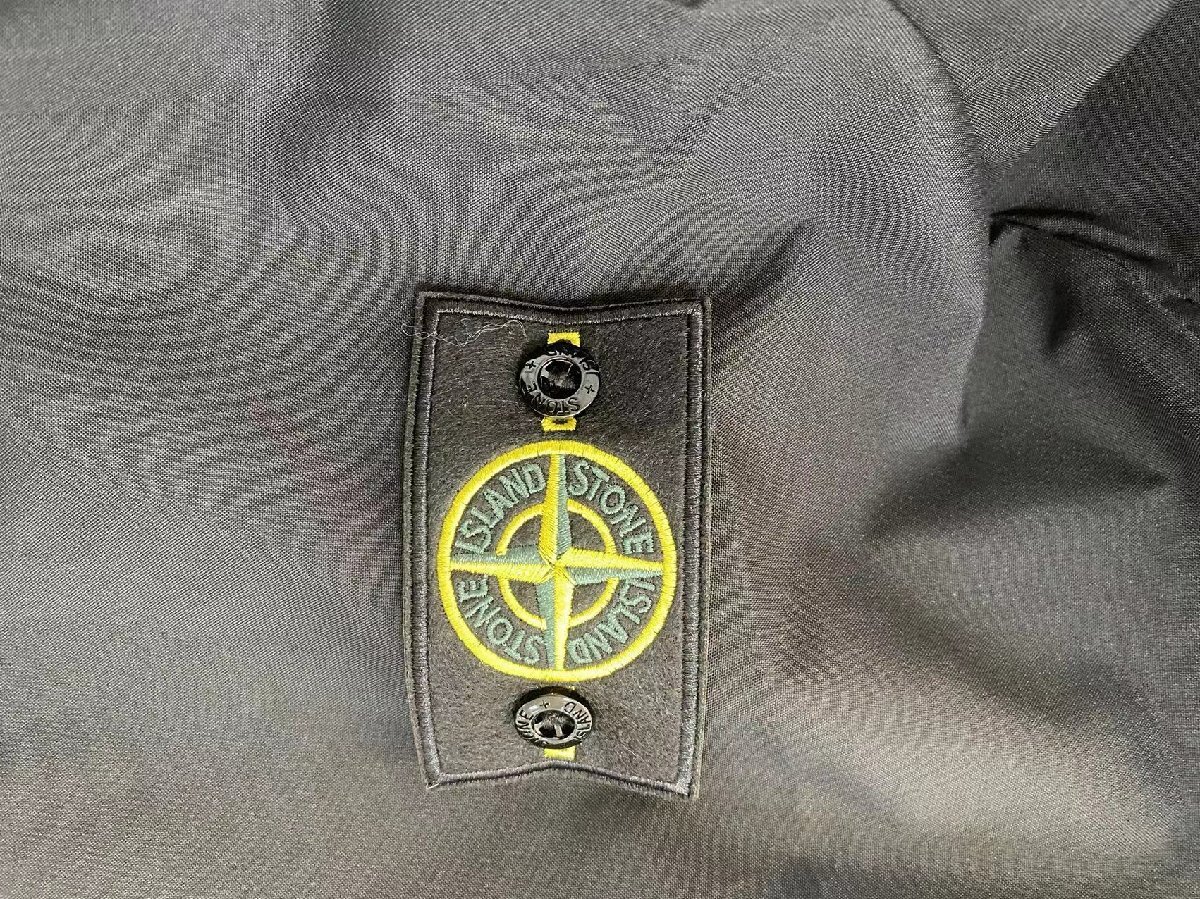 美品 Stone Island 23ss ストーンアイランドアウトドア アウトドア パーカー 機能ジャケット Lの画像7