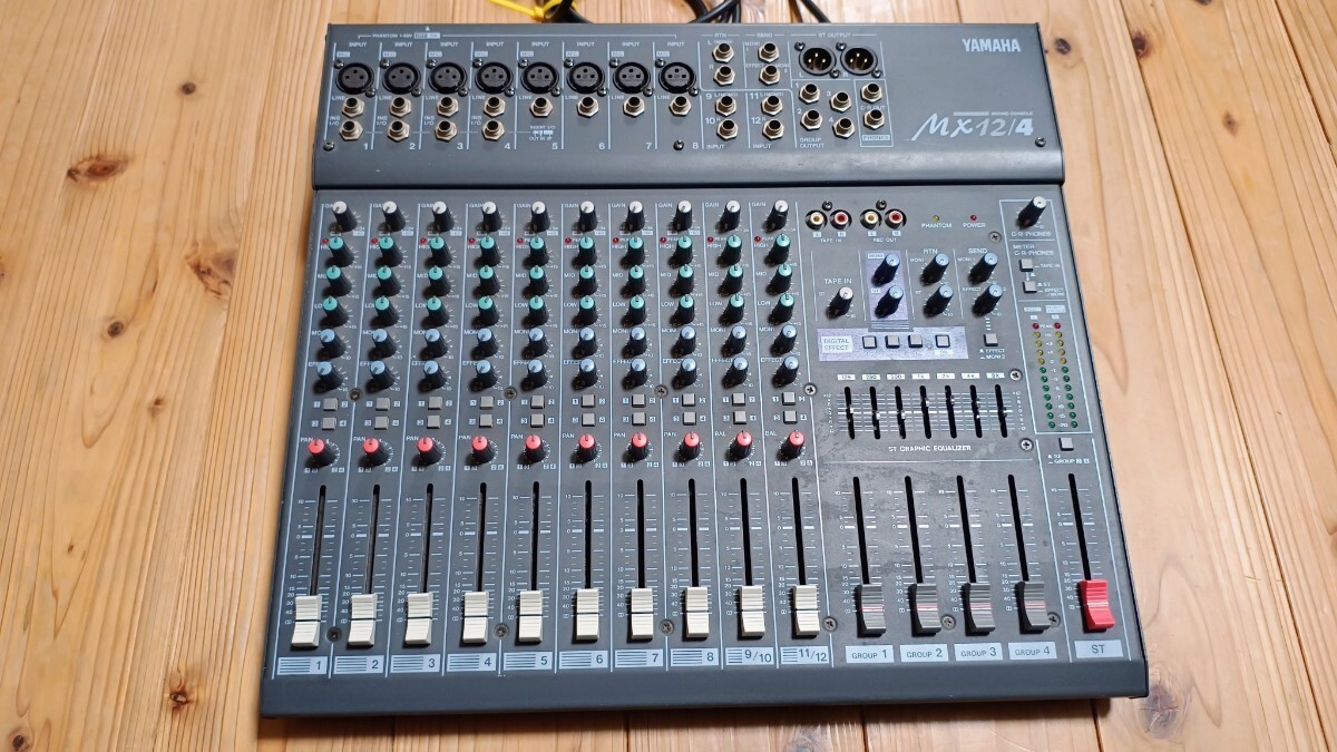 中古品 YAMAHA ヤマハ MX12/4 MIXING CONSOLE ミキサーの画像1