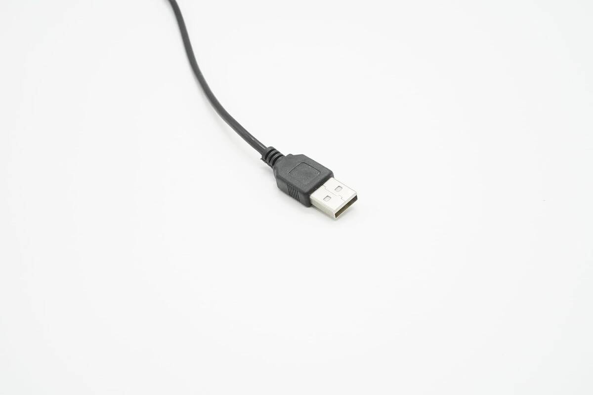 １本入 EITEC 99000-79AW3互換品 スズキ純正USB端子用 USBケーブル 社外カーナビとの接続に (ETC-C-S_画像2
