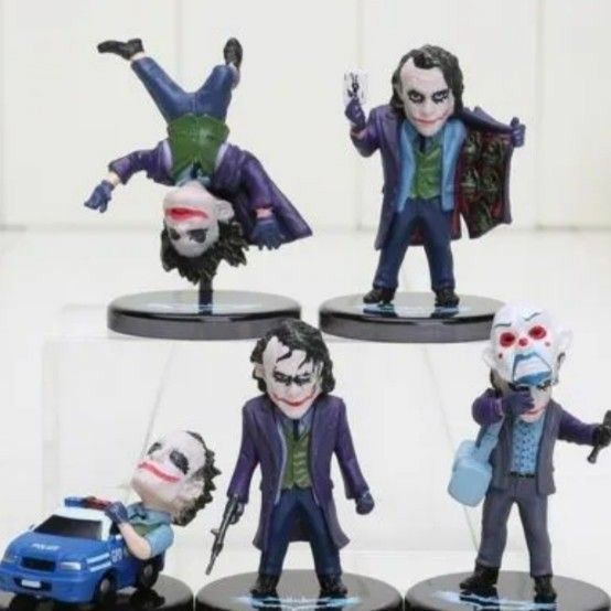 バットマン　ダークナイトジョーカー　未開封5体　JOKERフィギュア 