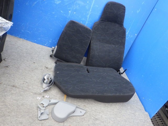 E] new car removing!? Toyota original front seat assistant seat left / passenger's seat Camroad remove camper Dyna Toyoace Dutro 