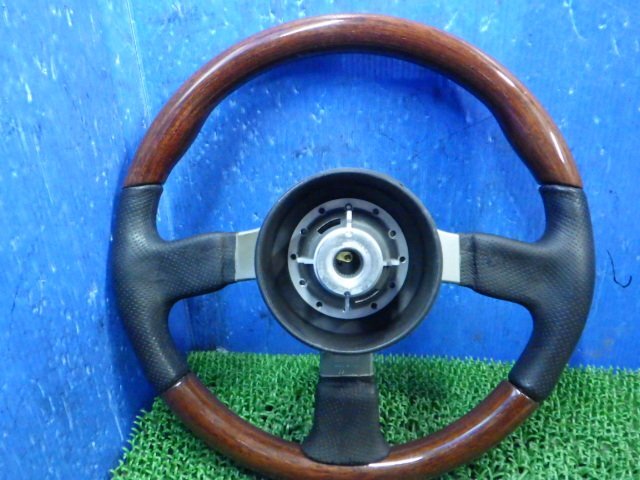 [B] horn button attaching MOMO Momo Fighter?? FIGHTER?? wood combination tea wood grain steering gear steering wheel punching leather 06-00 MA61S remove 