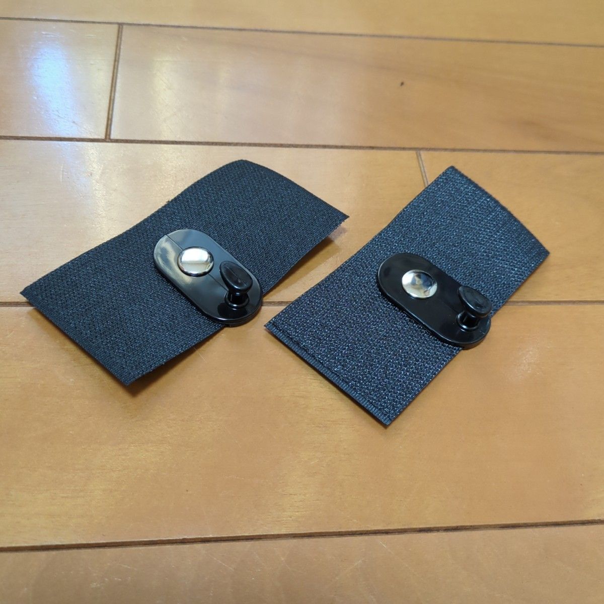 最終値下げ　フロアマット用　汎用固定フック　マジックテープタイプ　2個1セット　新品　社外