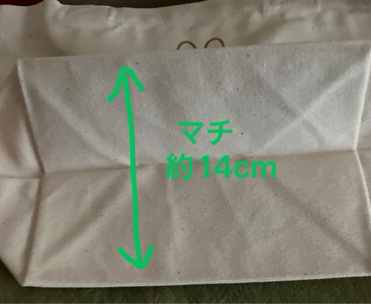 トートバッグ ミッフィー エコバッグ ランチバッグ Miffy 未使用 自宅保管 表面の跡形は取手を中に折りたたんでいた跡です。