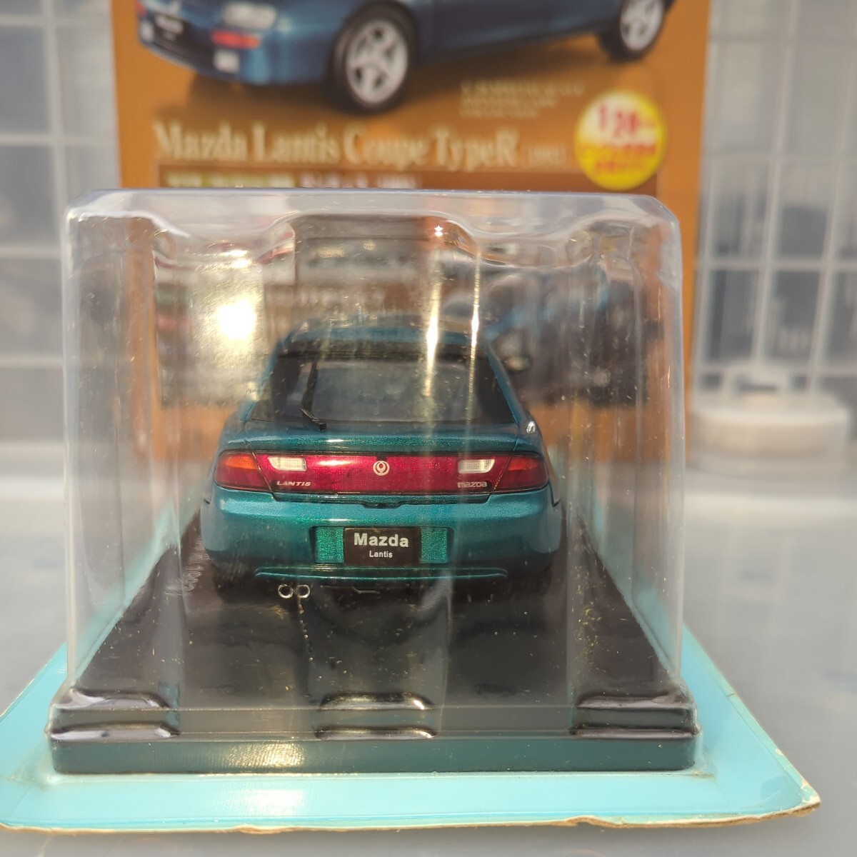 1/24 国産名車コレクション Mazda Lantis Coupe TypeR 1993_画像4