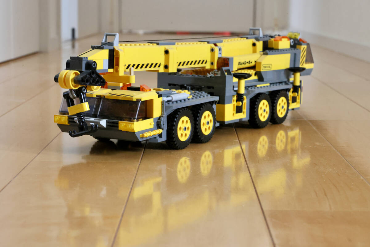 LEGO CITYシリーズ 7249 レゴ XXL移動式クレーン 組立済み・中古品の画像5