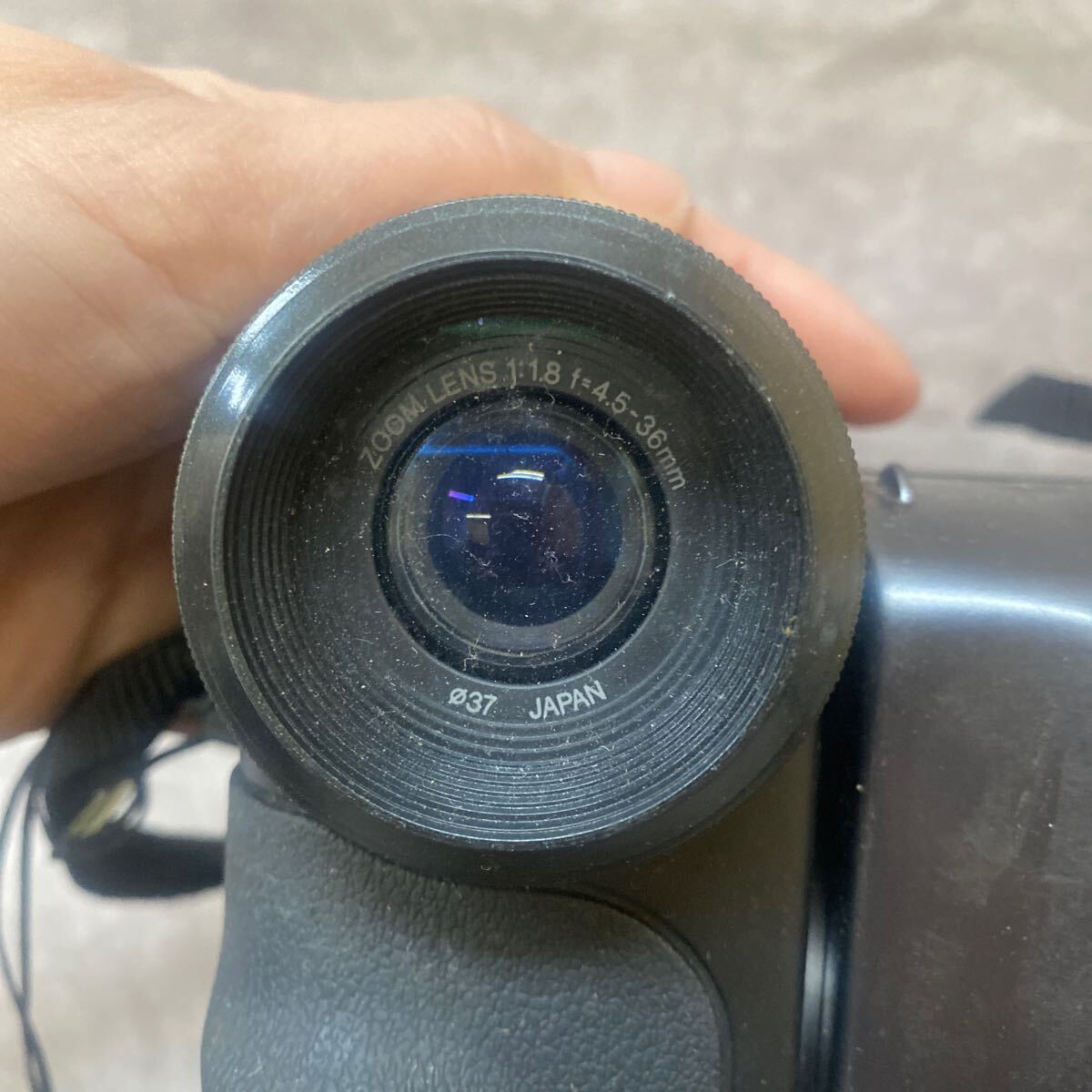 SHARP シャープ 8mm ビデオカメラ Hi8 VIEWCAM VL-HL50 ビューカムボード ジャンク品 現状品 の画像4