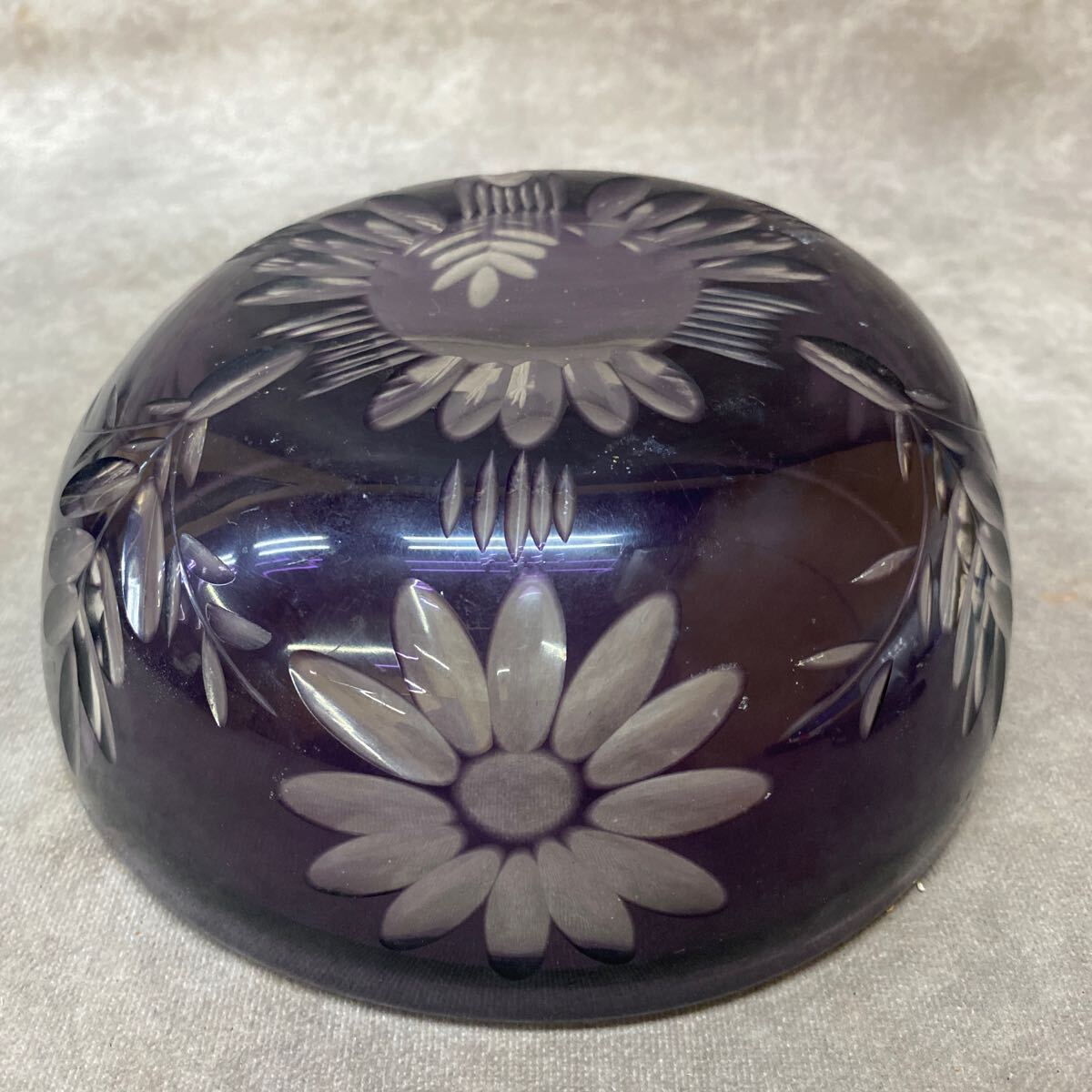 切子？ 花柄 大鉢 直径約20cm パープル 紫 菓子鉢 鉢 伝統工芸 日本 japanの画像7