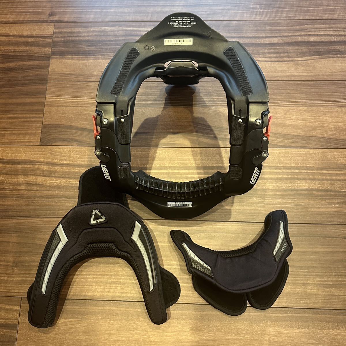 Leatt リアット GPX RACE ネックブレース Neck Brace サイズ S/M 黒 ブラック モトクロス BMX 首 保護 ネック プロテクター サイズ調整可能