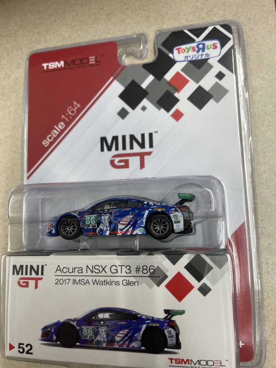 送料無料!? 未開封 トイザらスオリジナル ＴＳＭ ＭＩＮＩ ＧＴ Acura NSX GT３ #８６ 2017 IMSA Watkine Glen 1：64 の画像1