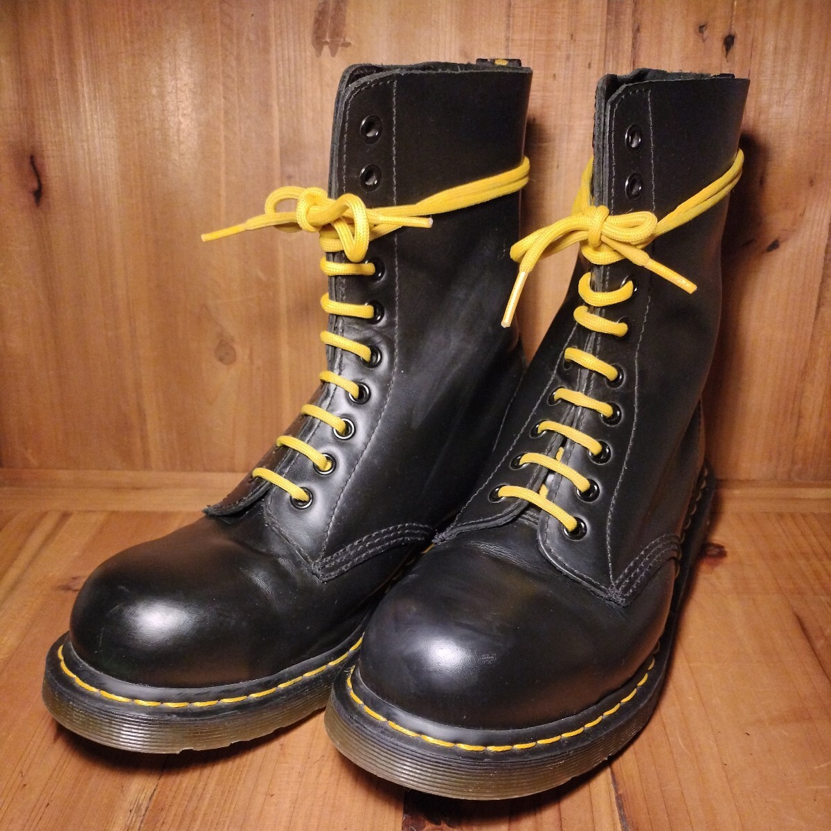 貴重 入手困難 廃盤 ドクターマーチン Dr.Martens 10ホール 貴重 入手困難 廃盤 ドクターマーチン Dr.Martens 10ホール