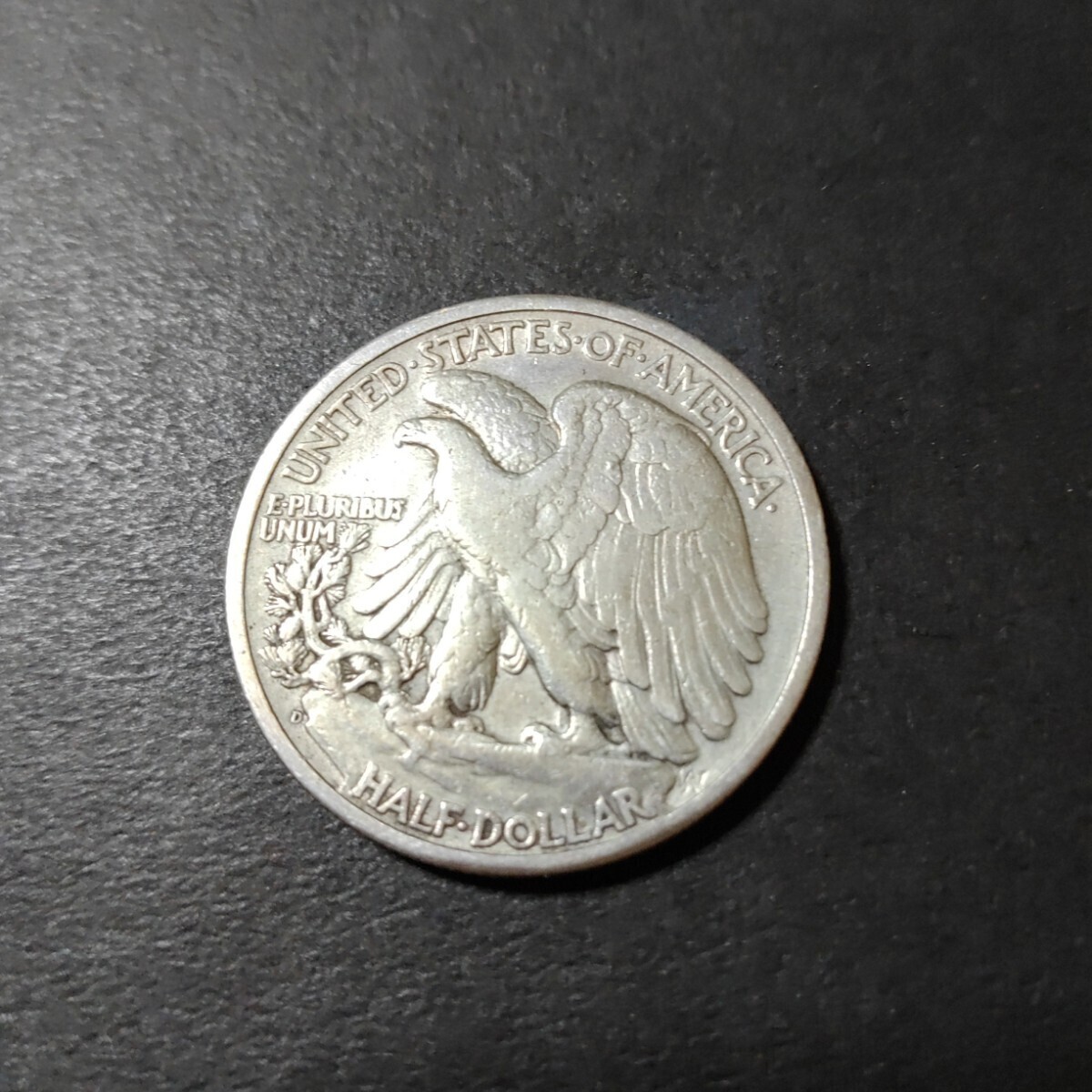 アメリカ ウォーキングリバティハーフダラー銀貨(1944)の画像2