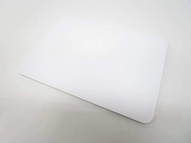 [即日発送]★美品★ Apple アップル Magic Tracpad マジックトラックパッド MK2D3ZA/A A1535 Multi-Touch対応 ホワイト 現状品 361の画像2