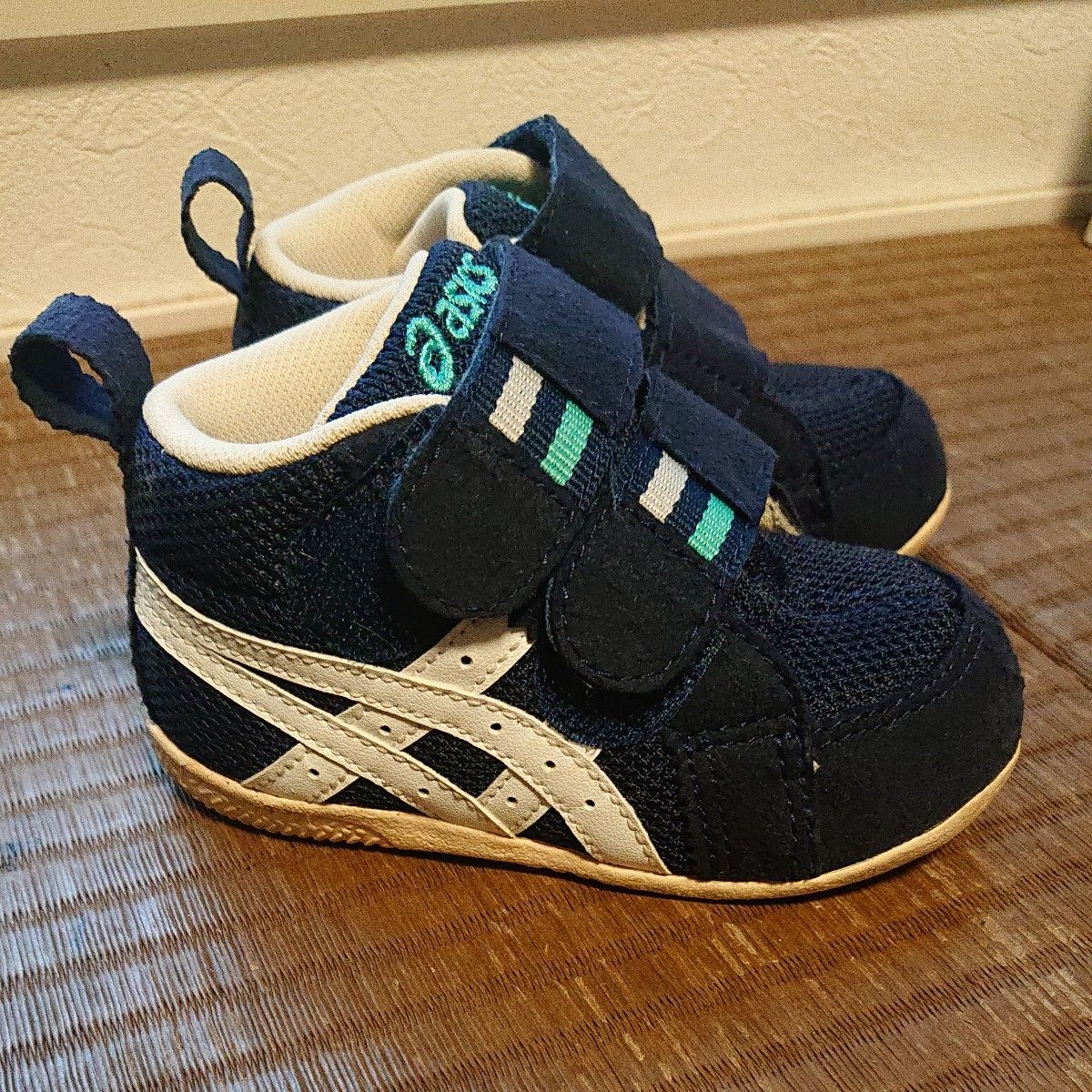 アシックス スニーカー キッズ  asics 13.0cm ネイビー SUKU2（スクスク）ファブレFIRST MS2