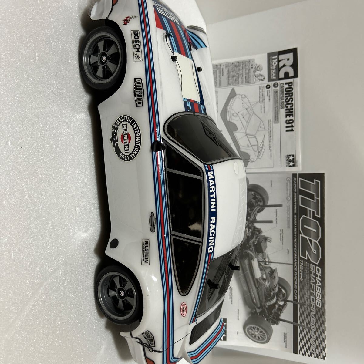 タミヤ　TT-02シャーシ　1/10スケールPORSCHEポルシェ911CARRERA RSR メカ付き、取説付き_画像2