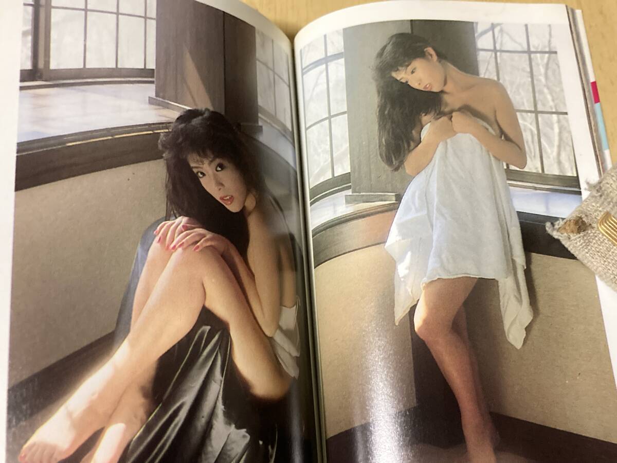 鮎川真理/マドンナメイト写真首◆マドンナ社 1989年発行 初版 帯付_画像3