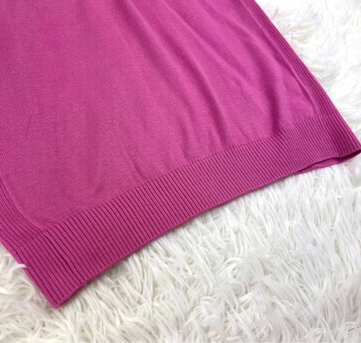 【極美品】Burberry GOLF バーバリーゴルフ　ハーフジップ　ノースリーブ　ピンク　ベスト　上品　高級感　ホース刺繍