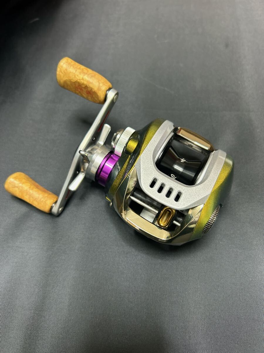 【正規品直輸入】 超美品 】 ダイワ メガバス Megabass コラボ TD-ito 103M <鬼手 ダイワ