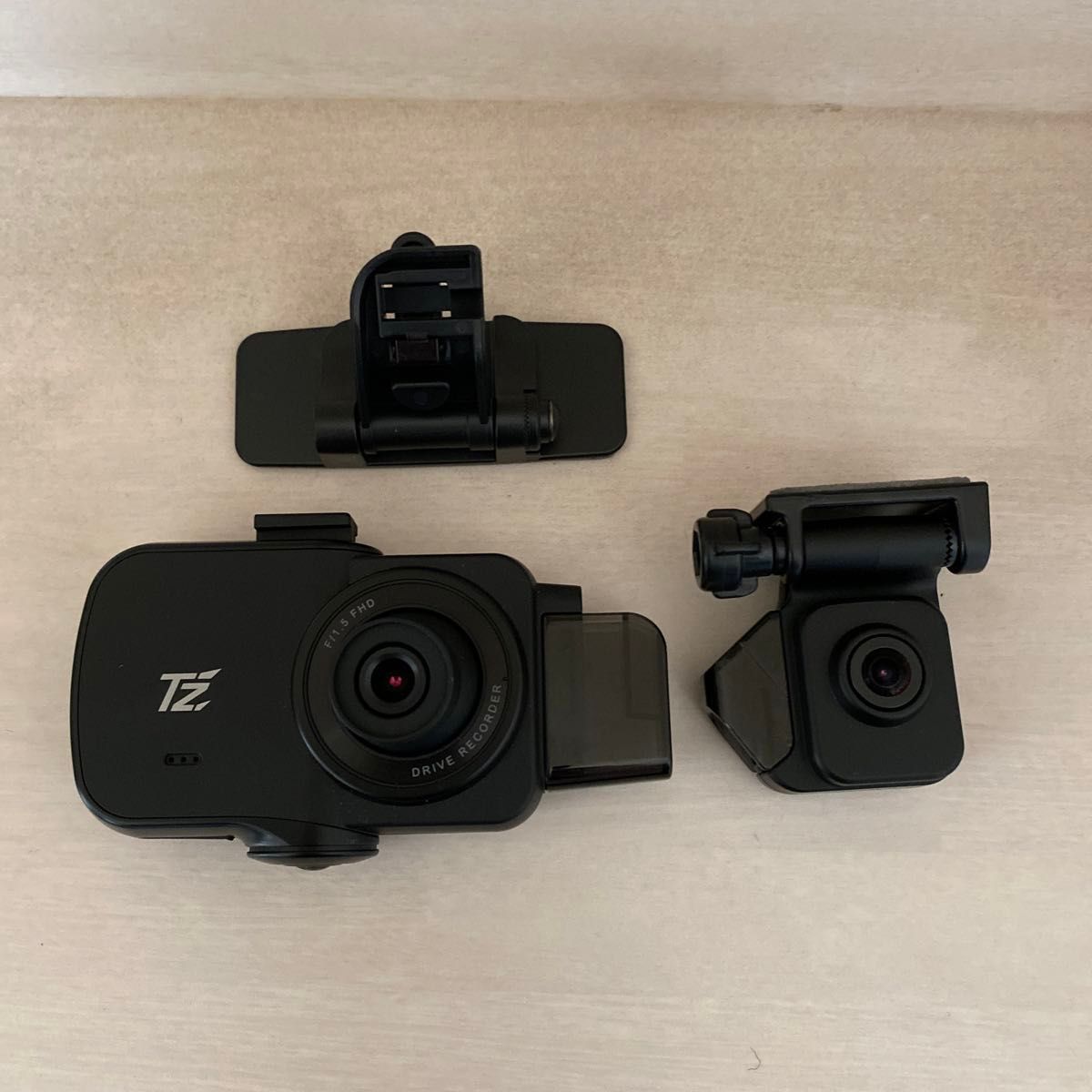 TZ トヨタ純正 360° 全方位 3カメラドライブレコーダー TZ-DR300 TZ トヨタ純正 360° 全方位 3カメラドライブレコーダー TZ-DR300