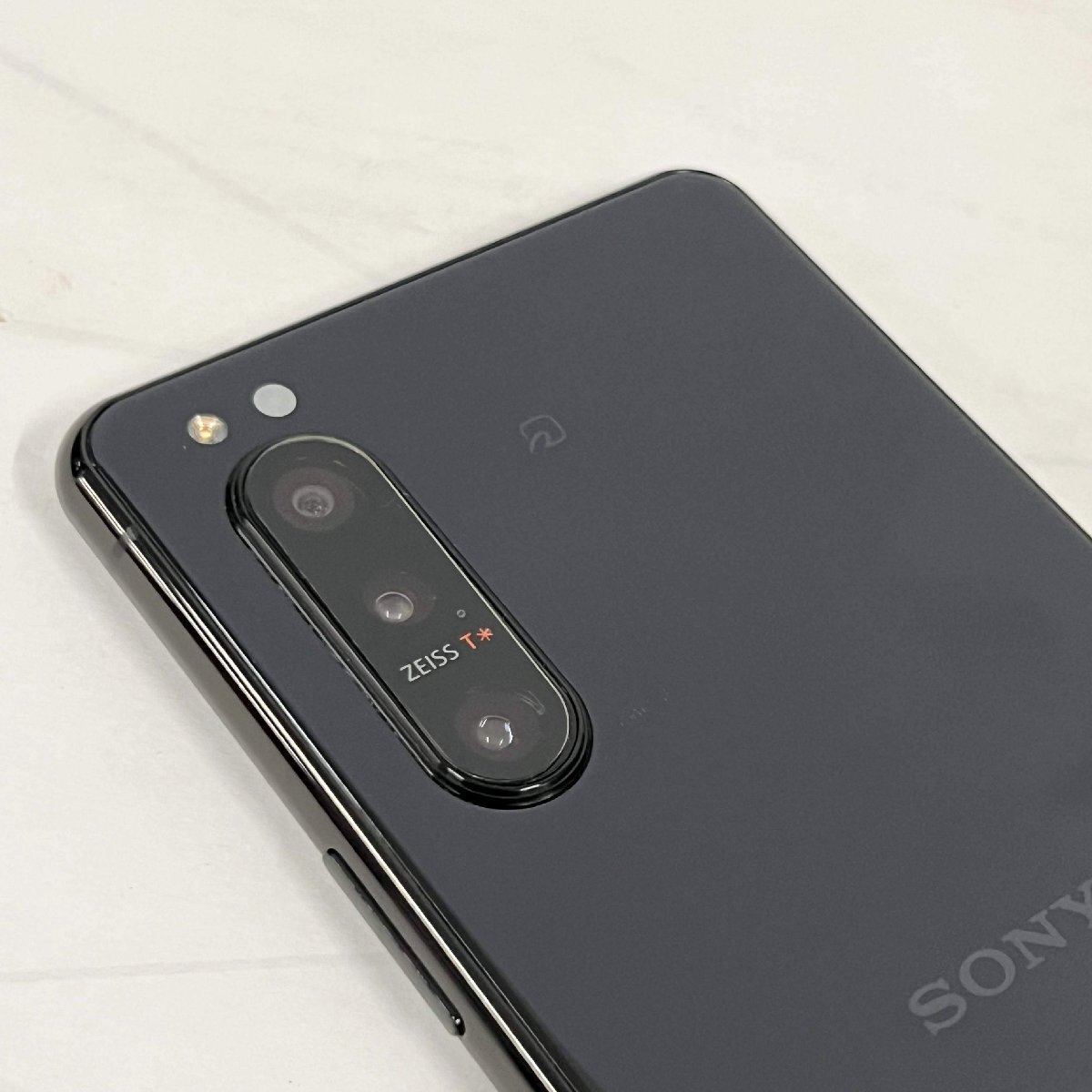 ジャンク】SONY Xperia 5 II SOG02<スマートフォン>利用制限〇 ジャンク】SONY Xperia 5 II SOG02<スマートフォン>利用制限〇