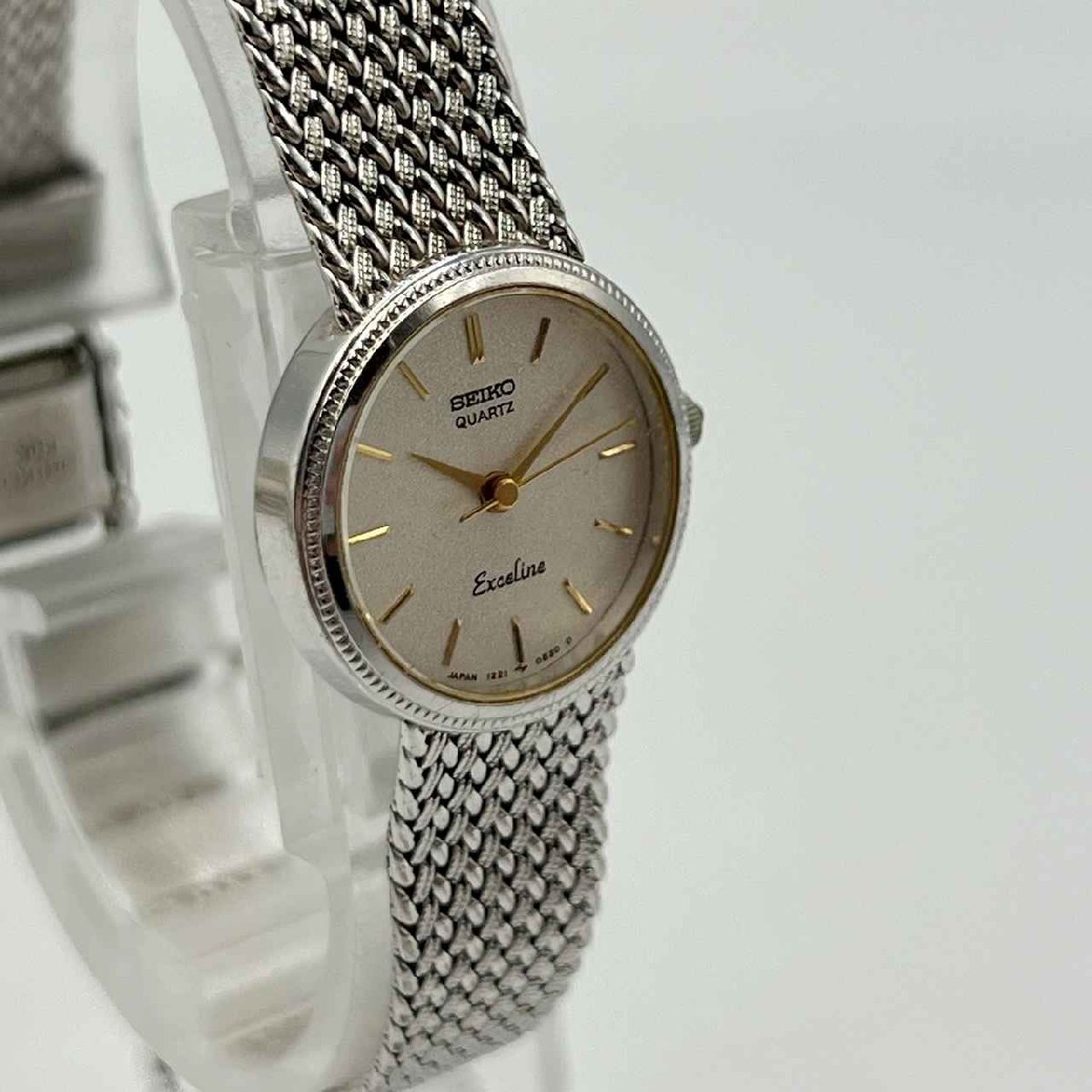 【ジャンク品】SEIKO 1221-0100 エクセリーヌ＜腕時計＞セイコー Exceline クォーツ レディース 不動品 メッシュベルト_画像2