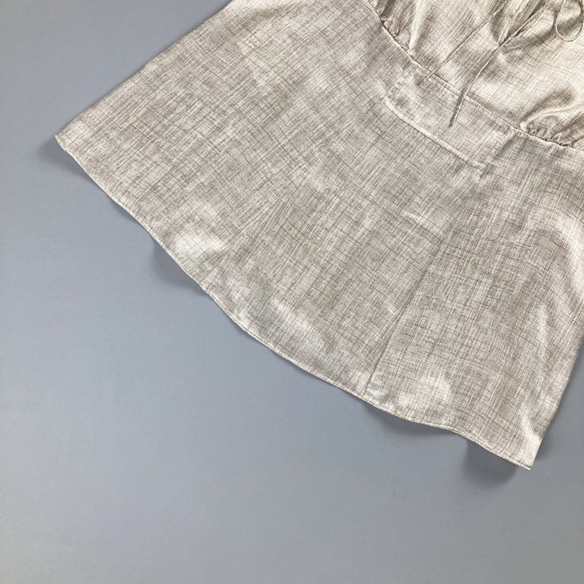  прекрасный товар ARMANI COLLEZIONI Armani koretso-ni шелк 100% безрукавка блуза лента tops женский бежевый размер 38*NC1253