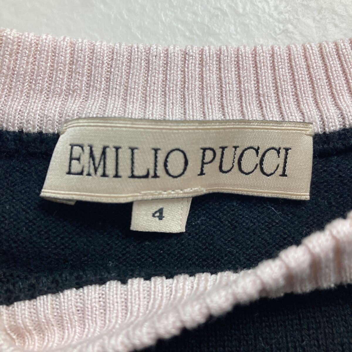 美品 EMILIO PUCCI エミリオプッチ ロゴ刺繍 ツートンコットンニットトップス キッズ 子供服 黒 ピンク サイズ4*NC922_画像5