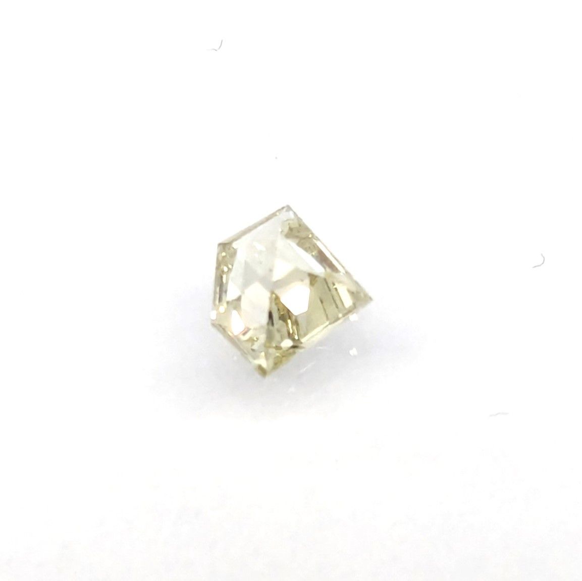 ダイヤモンド　ルース　0.386ct