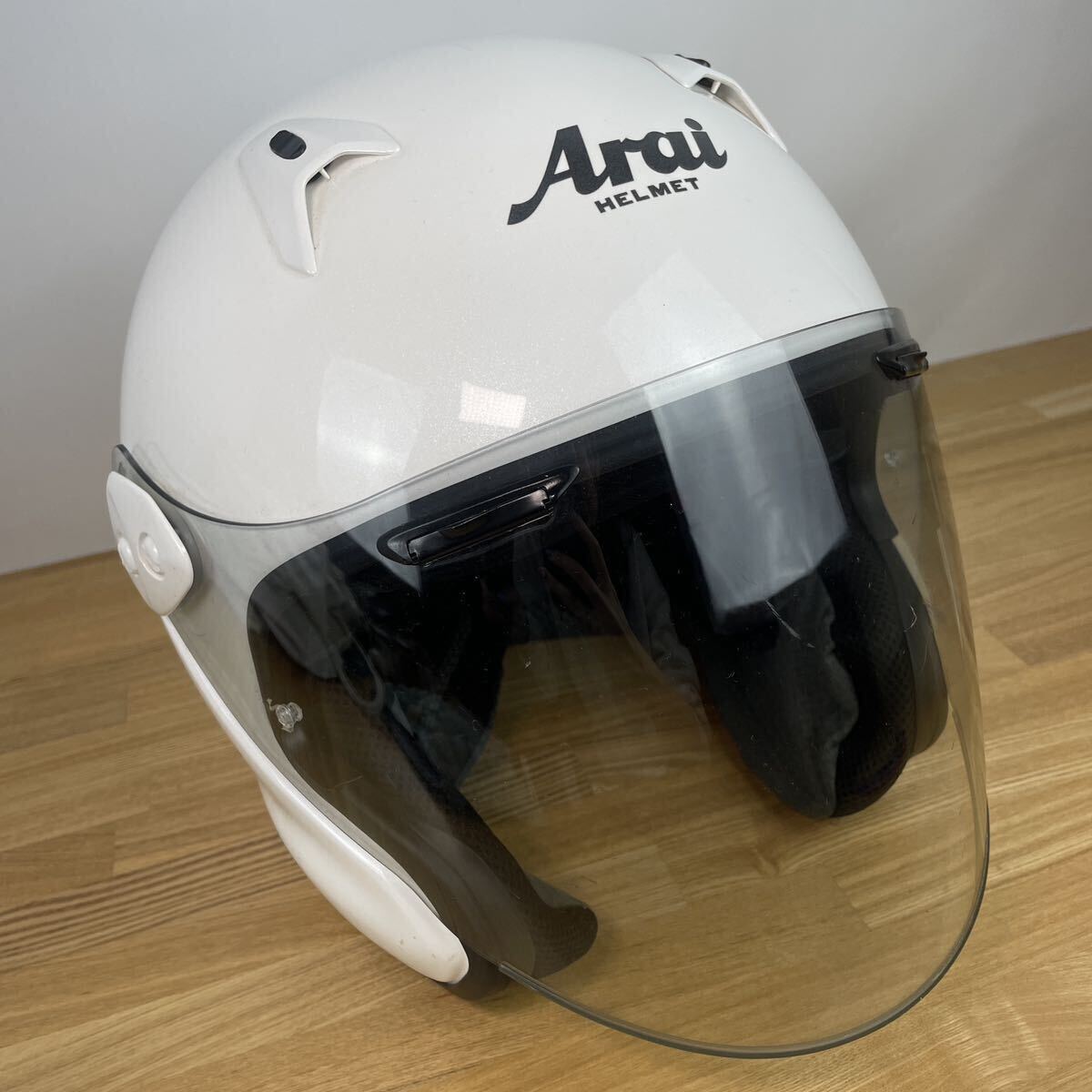 hz140 美品 Arai アライ ヘルメット CT-Z ホワイト フルフェイス ヘルメット オートバイ シールド XLサイズ ジェット ヘルメット フィット_画像2