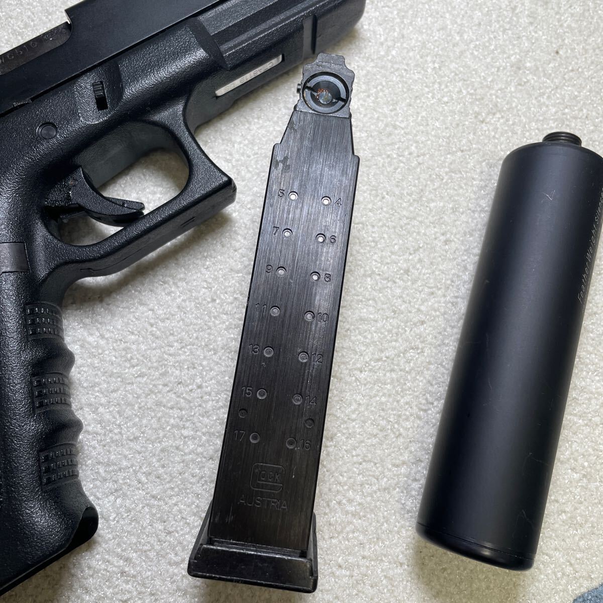 TANAKA WORKS GLOCK 17 ガスガン サプレッサ付き 超希少 絶版品の画像8