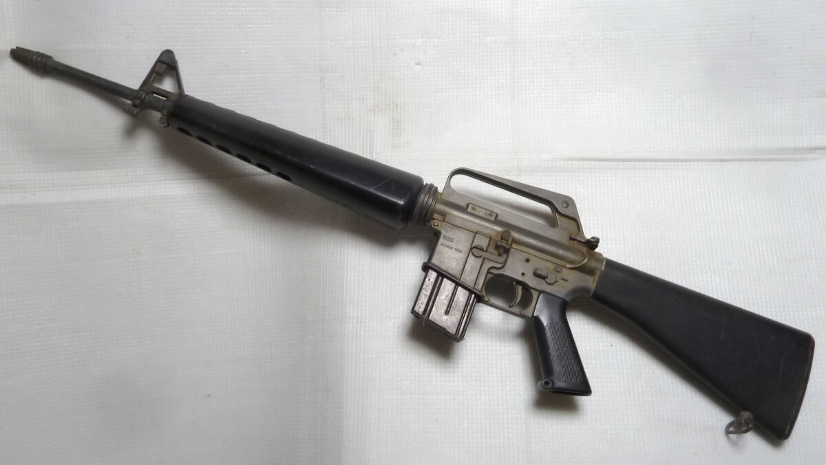 SIW860 【現状品】 MGC 金属製 モデルガン M16 アサルトライフル SMG刻印 合法_画像1