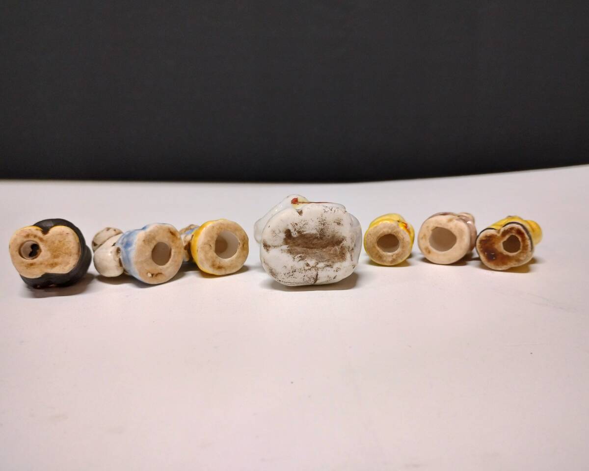 磁器人形 水滴『琵琶弾き童人(明治期)・高さ約7.1cm』陶器人形『坊ちゃん人形六体(正体不明。昭和レトロ)・高さ約4.5cm』の画像7
