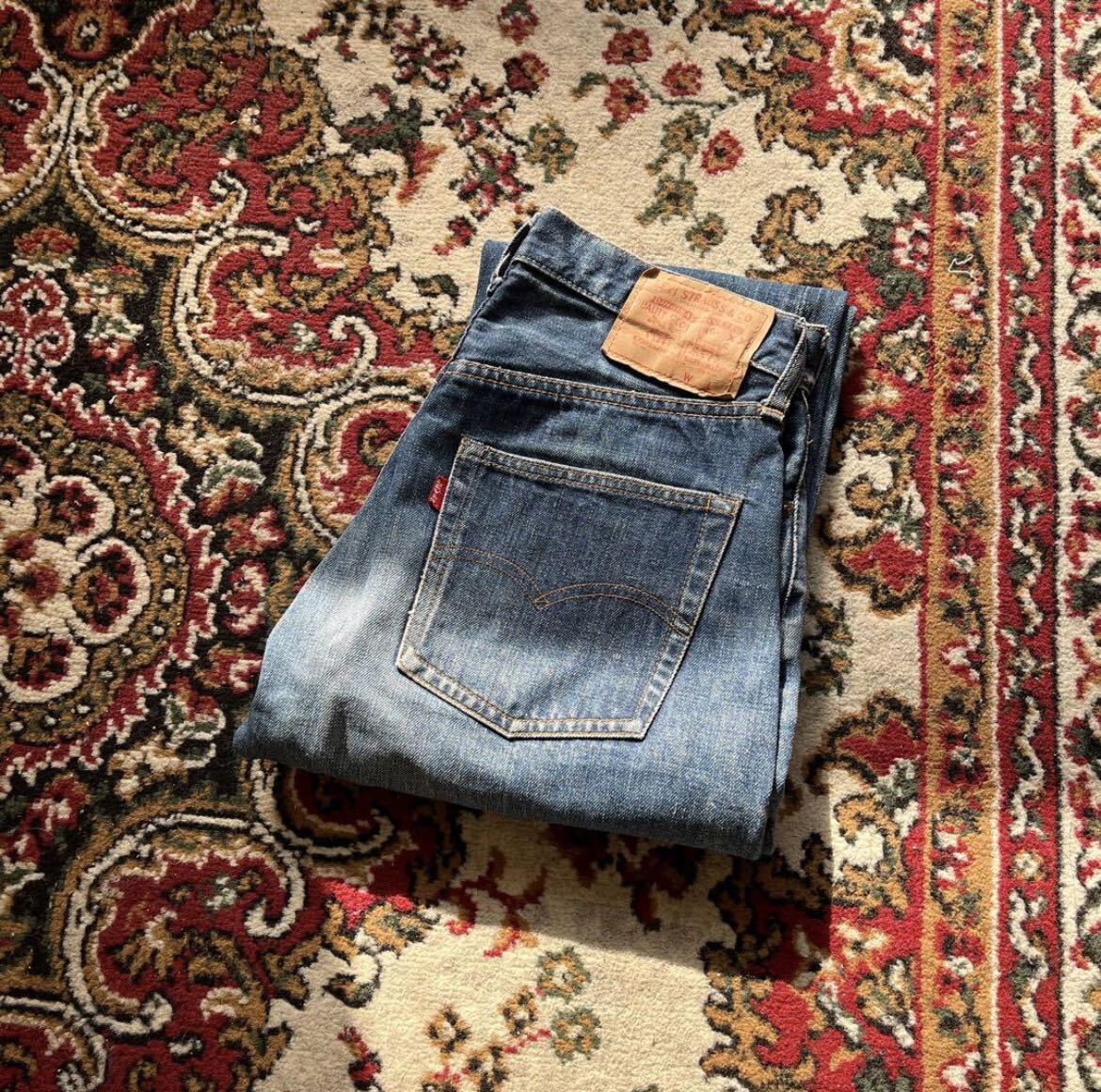 60s USA製 Levi’s 501 赤耳 デニム パンツ BIG E ボタン裏刻印 6 VINTAGE 古着 ジーンズ ジーパン 大戦 セルビッチ実寸 W28 L30 米国_画像1