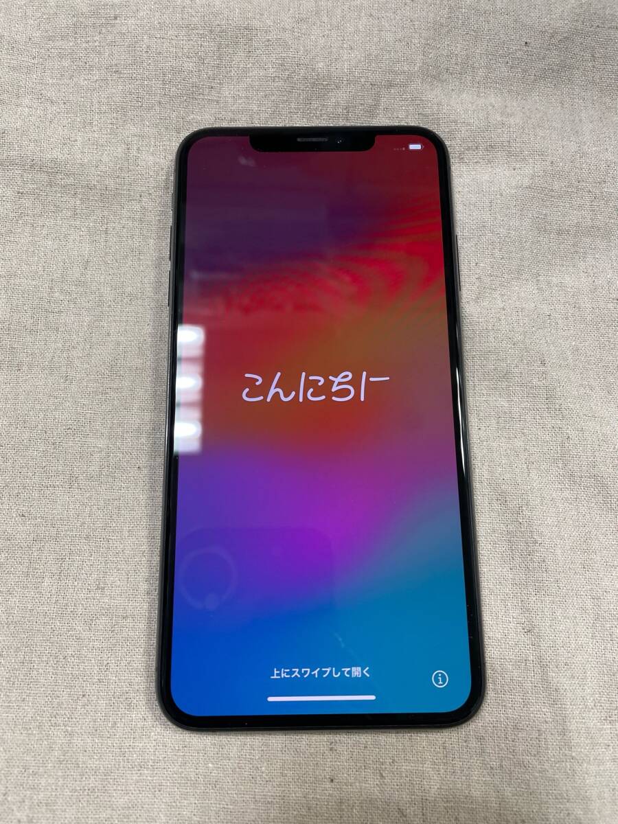 au iPhone Xs Max 256GB スペースグレイ /SIMロックあり/判定○/357300094345116/中古品