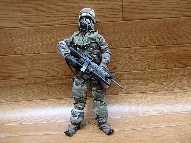  hot toys 1/6 action figure NBC special squad living thing & chemistry war . protective clothing 